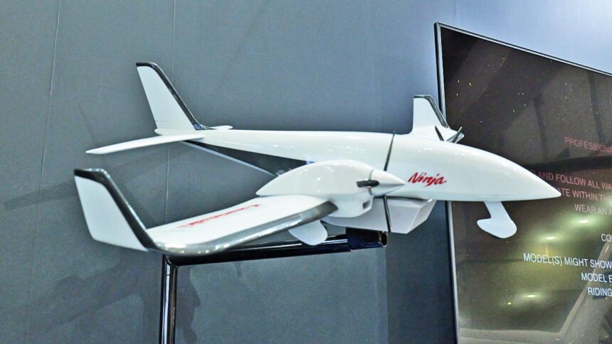 川崎重工、Ninjaエンジン搭載ヘリドローン「K-RACER-X2」や新型航空機用エンジンなど展示[2024国際航空宇宙展] – DRONE.jp